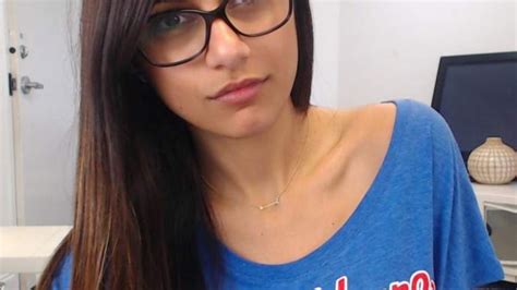 miakhalifia porno|Mia Khalifa Videos Porno 